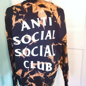 Women's long sleeve shirt